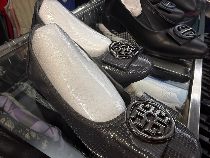 出售旺角歐洲名牌服飾店